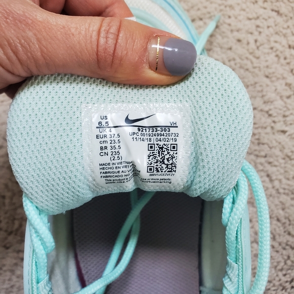 Nike Women's Air Max 97 - Picture 3 of 12